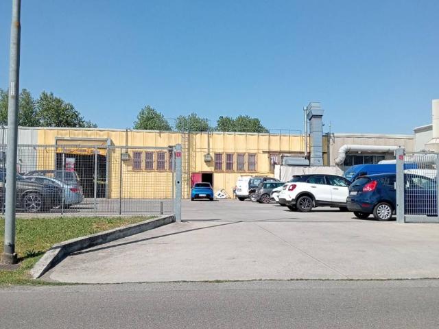 Immobile in vendita a Desio MB