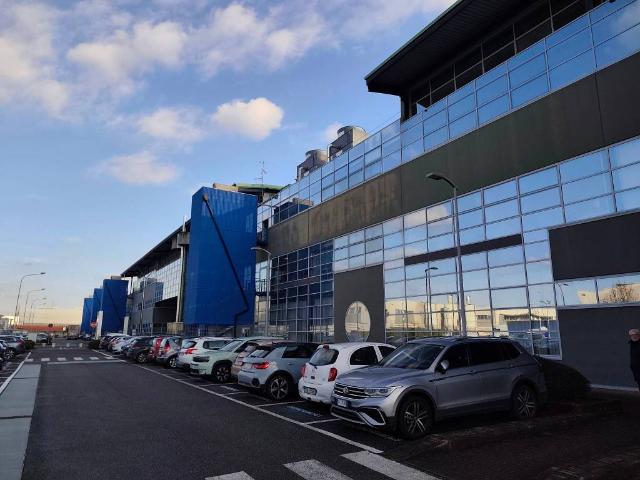 Immobile in vendita a Desio MB