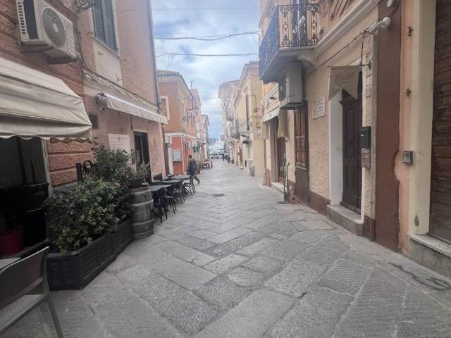Immobile in vendita a La Maddalena OT
