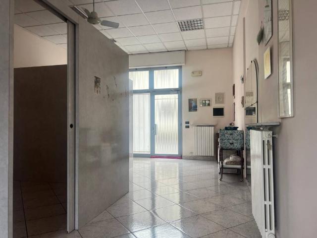 Immobile in vendita a Lissone MB