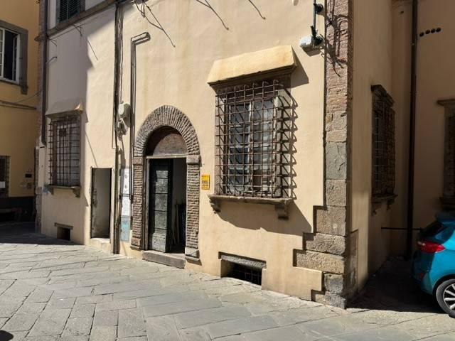Immobile in vendita a Lucca LU