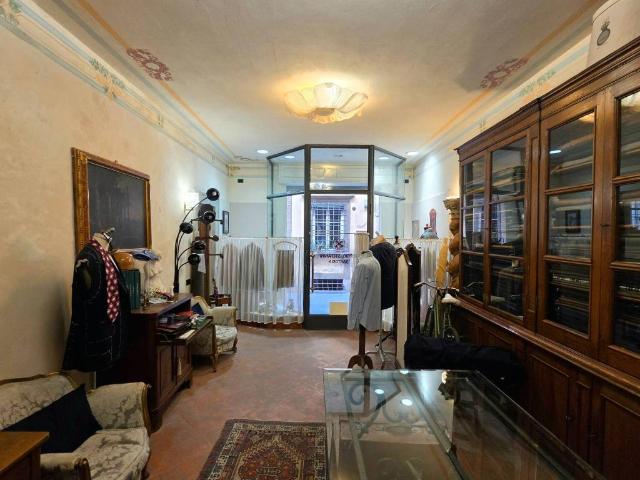 Immobile in vendita a Lucca LU