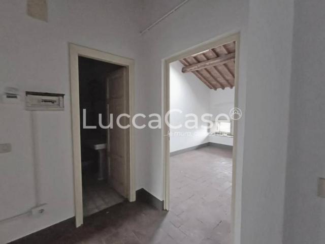 Immobile in vendita a Lucca LU