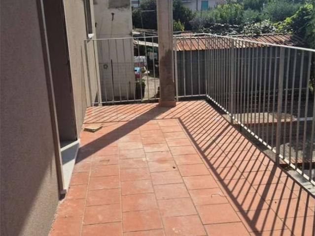 Immobile in vendita a Luni SP