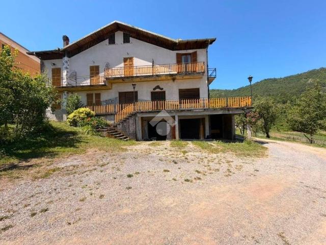 Immobile in vendita a Mongiardino Ligure AL