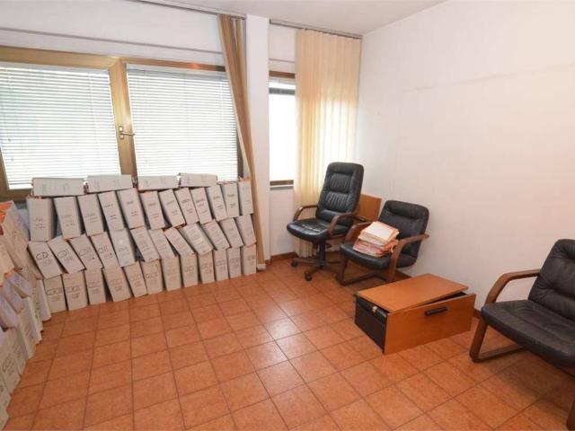 Immobile in vendita a Monsummano Terme PT