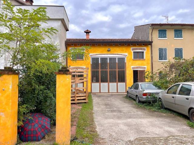 Immobile in vendita a Montichiari BS