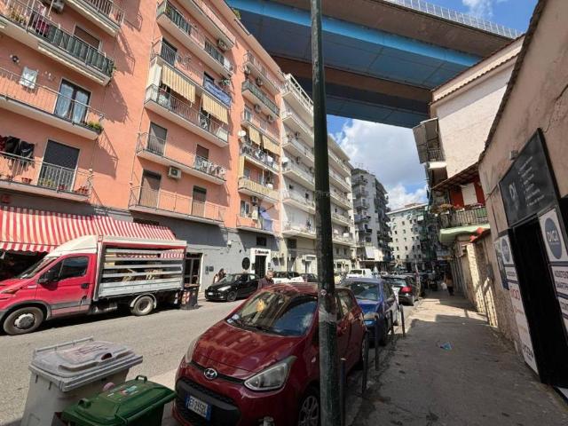 Immobile in vendita a Napoli NA