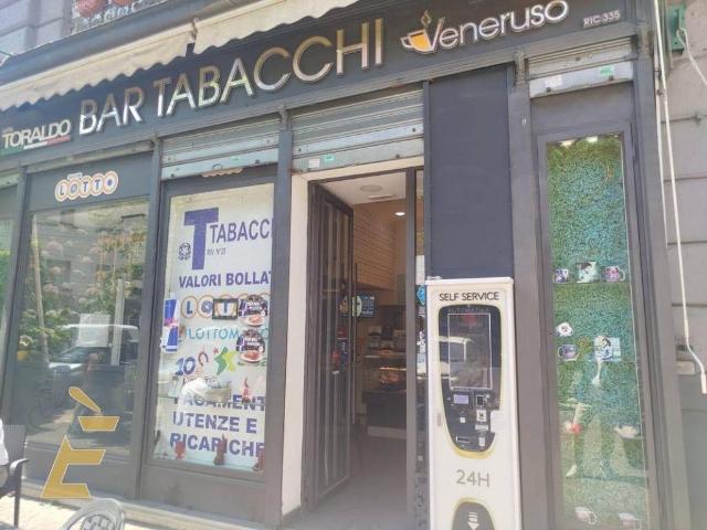 Attività / Licenza in vendita a Napoli NA