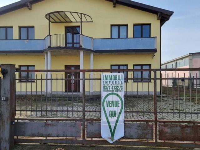Immobile in vendita a San Cipriano Po PV