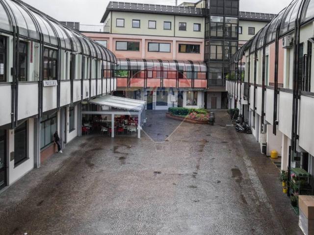 Immobile in vendita a San Donato Milanese MI