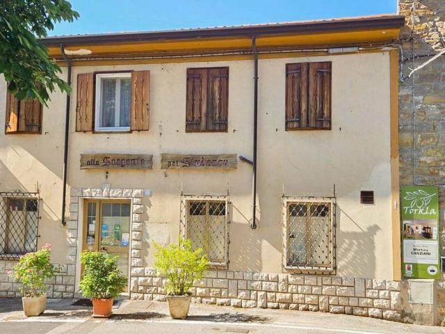Immobile in vendita a San Dorligo della Valle Dolina TS