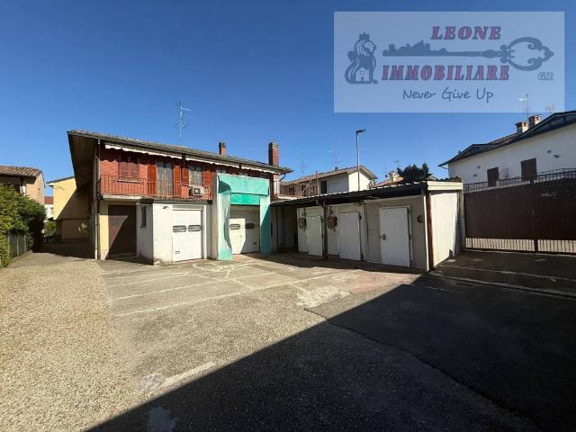 Immobile in vendita a San Genesio ed Uniti PV