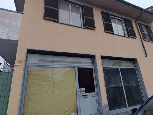 Immobile in vendita a Sannazzaro de' Burgondi PV