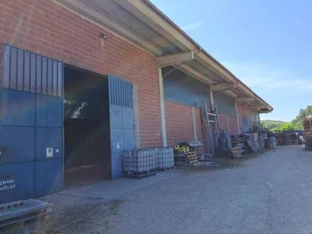 Immobile in vendita a Santo Stefano Belbo CN