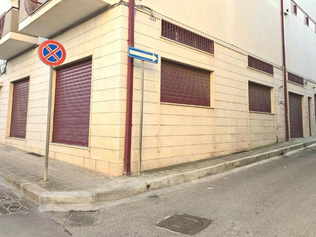 Immobile in vendita a Santeramo in Colle BA