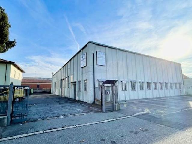 Immobile in vendita a Seregno MB