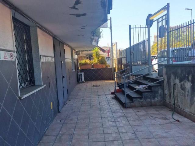 Immobile in vendita a Pozzuoli NA