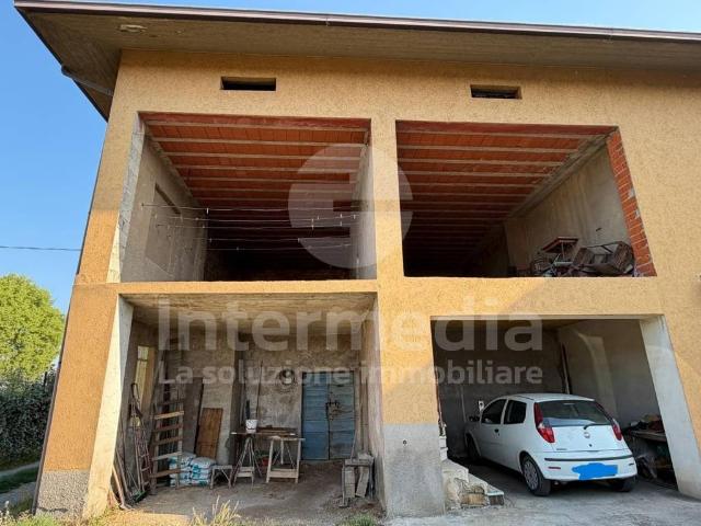 Immobile in vendita a Palazzolo sull'Oglio BS