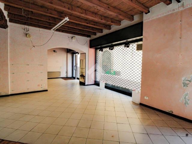 Immobile in vendita a Palazzolo sull'Oglio BS
