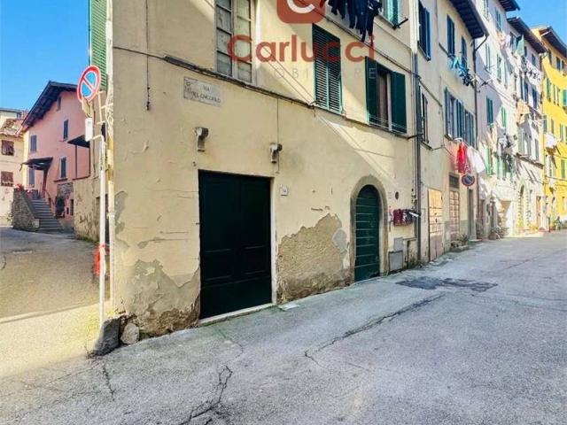 Immobile in vendita a Pescia PT