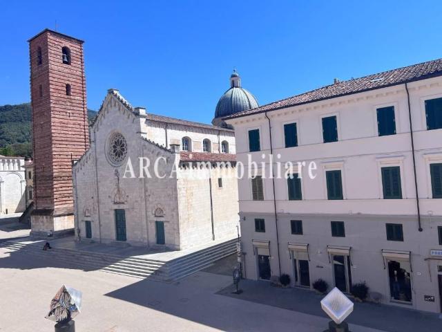 Immobile in vendita a Pietrasanta LU
