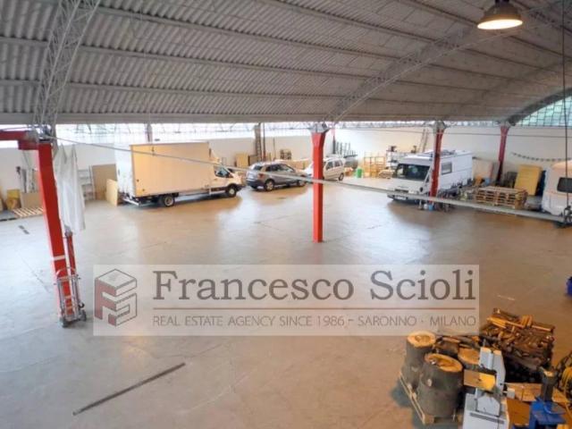 Immobile in vendita a Rovellasca CO