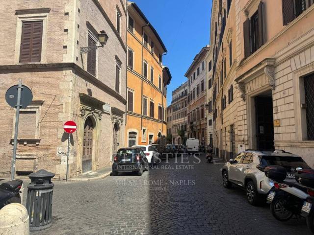 Immobile in vendita a Roma RM