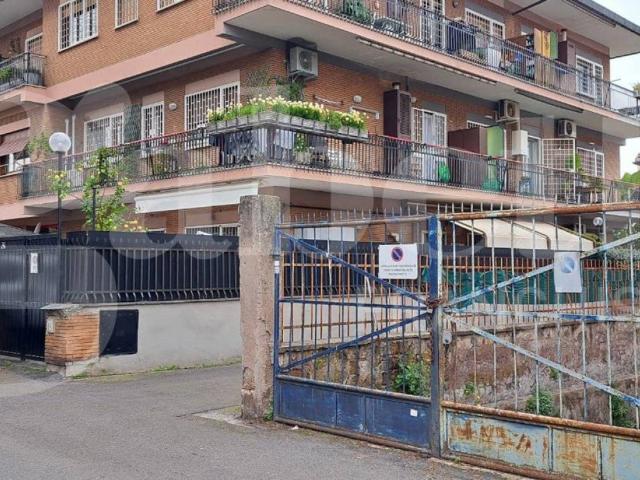 Immobile in vendita a Roma RM