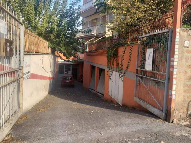 Immobile in vendita a Roma RM