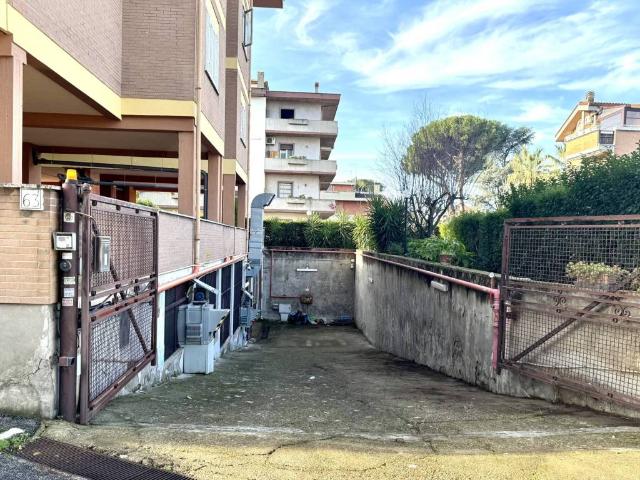 Immobile in vendita a Roma RM