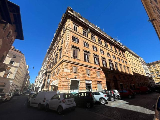 Immobile in vendita a Roma RM