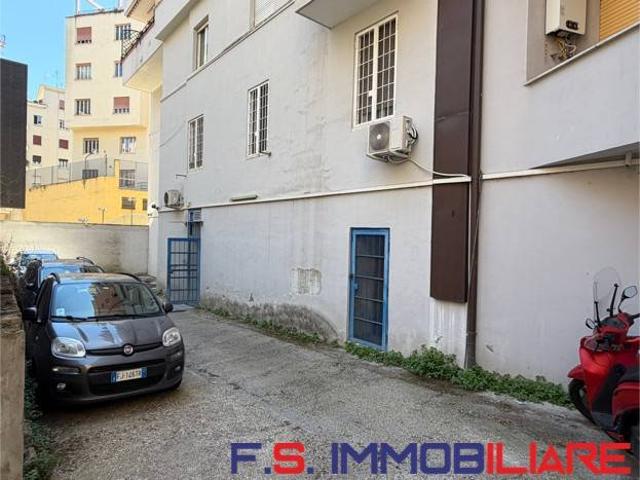 Immobile in vendita a Roma RM