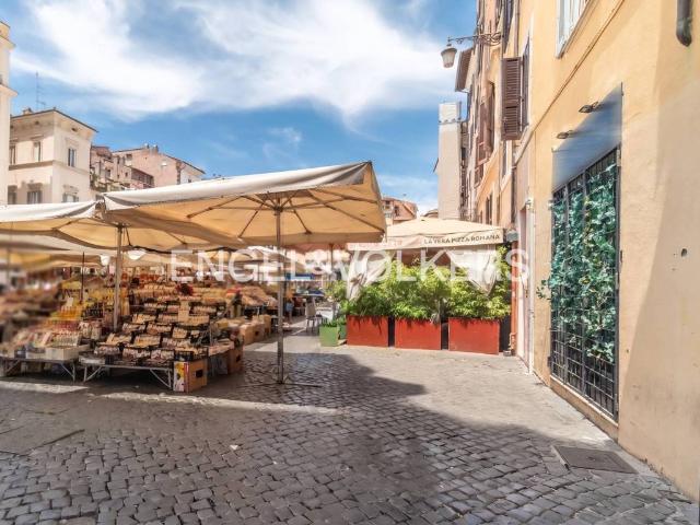 Immobile in vendita a Roma RM