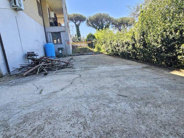 Immobile in vendita a Roma RM