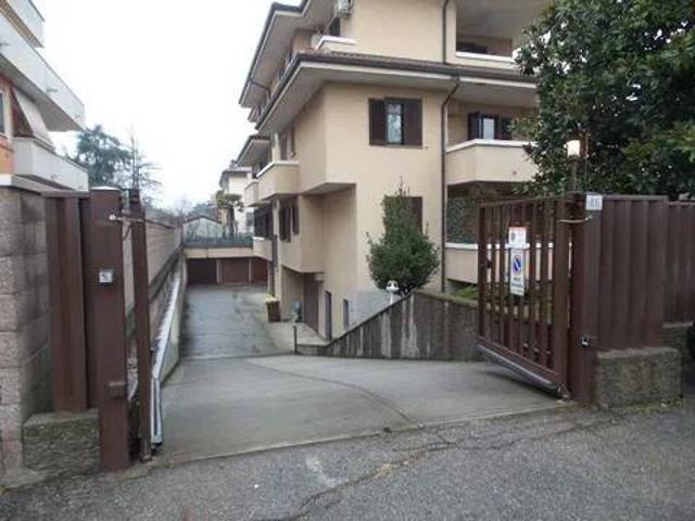 Immobile in vendita a Rho MI