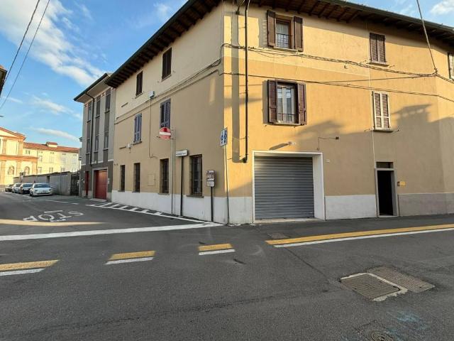 Immobile in vendita a Rivolta d'Adda CR