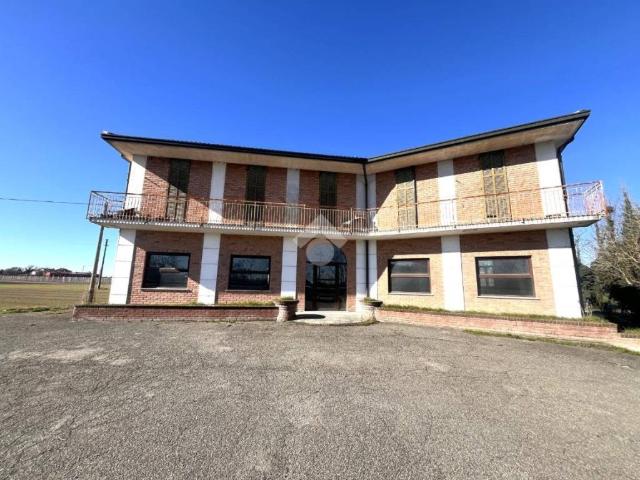 Immobile in vendita a Tortona AL