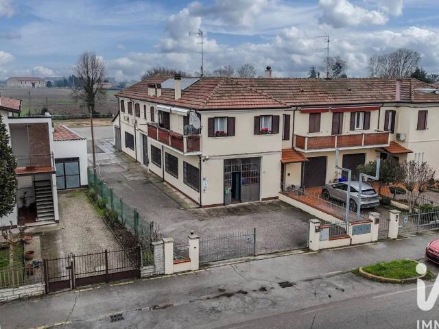 Immobile in vendita a Tresignana FE