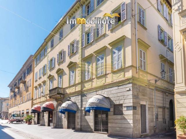 Immobile in vendita a Valenza AL