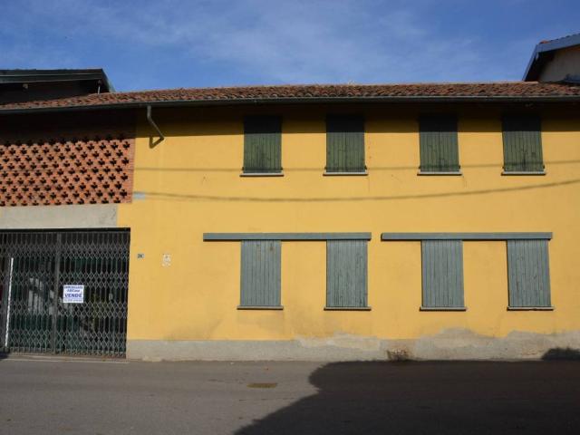 Immobile in vendita a Varallo Pombia NO