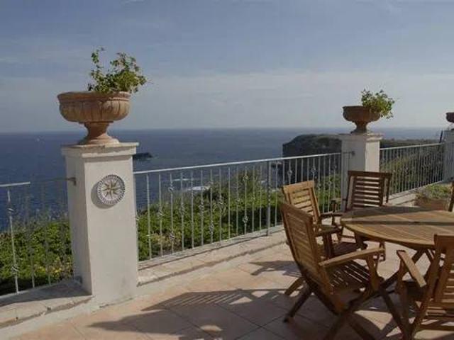 Immobile in vendita a Ventotene LT