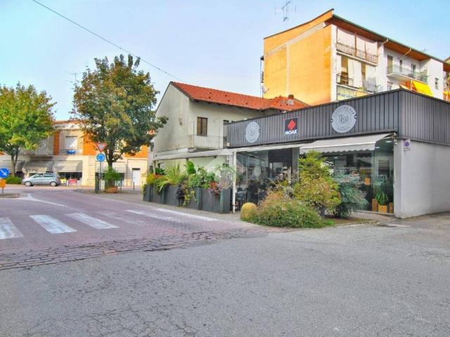 Attività / Licenza in vendita a Vercelli VC
