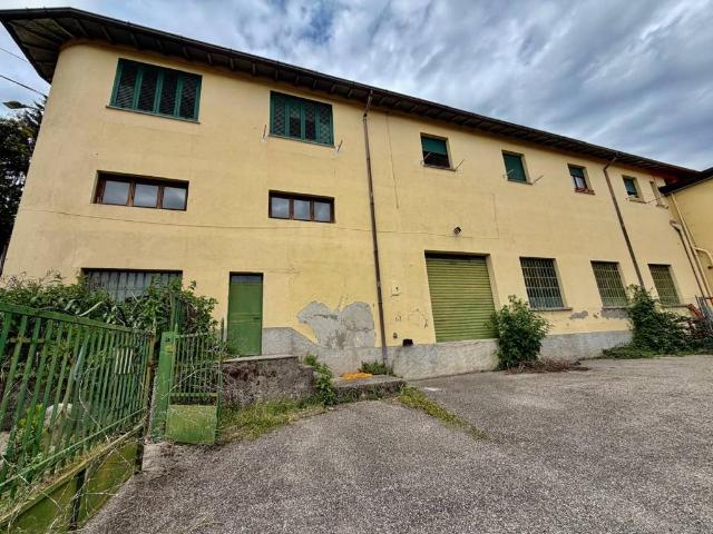 Immobile in vendita a Villa Guardia CO