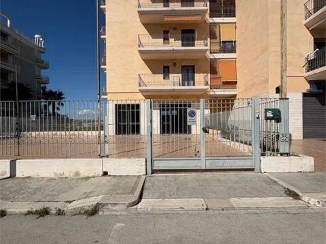 Immobile in affitto a Canosa di Puglia BT