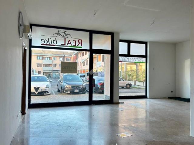 Immobile in affitto a Castel d'Azzano VR
