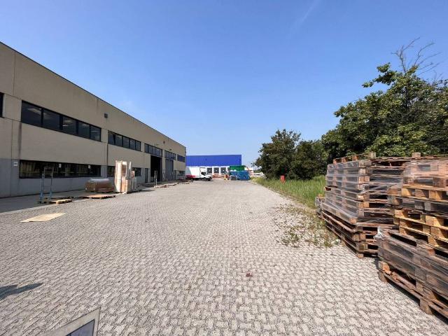 Immobile in affitto a Castenedolo BS