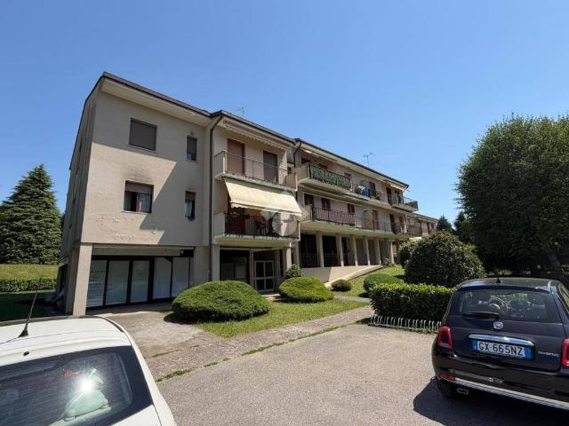 Immobile in affitto a Alzate Brianza CO