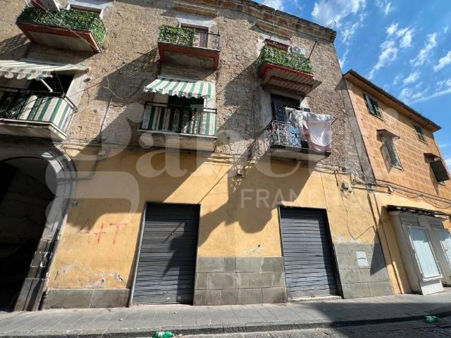 Immobile in affitto a Arzano NA