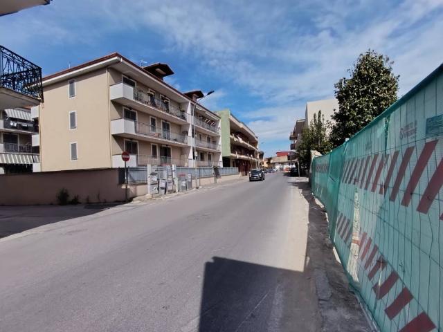 Immobile in affitto a Giugliano in Campania NA